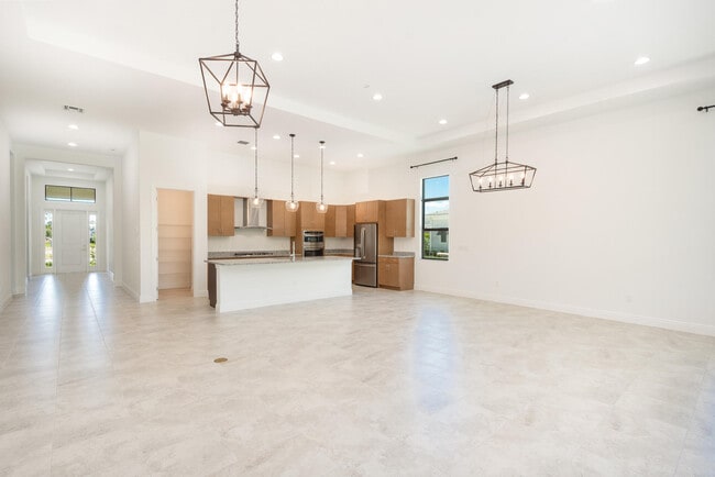 Building Photo - 13378 Artisan Cir