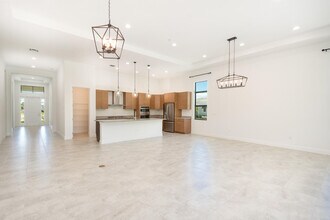 Building Photo - 13378 Artisan Cir