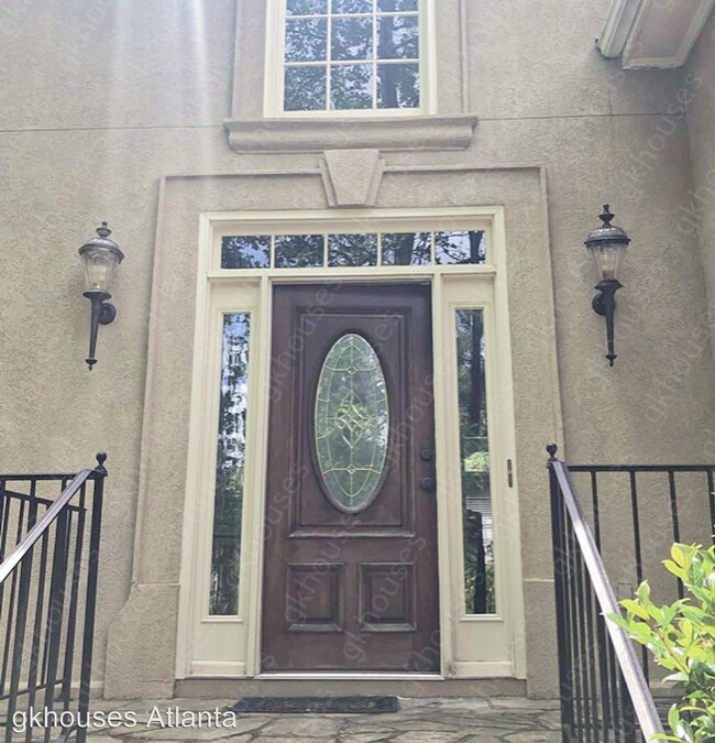 Building Photo - 4 br, 3.5 bath House - 10660 Thatcher Way