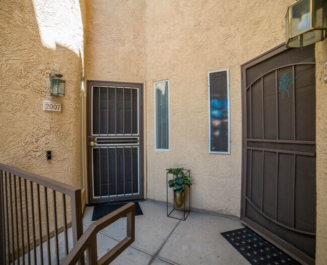 Foto del edificio - 10410 N Cave Creek Rd