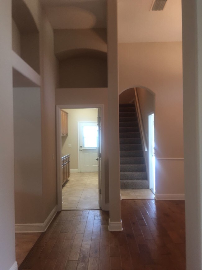 Building Photo - 9802 Preakness Stakes Way