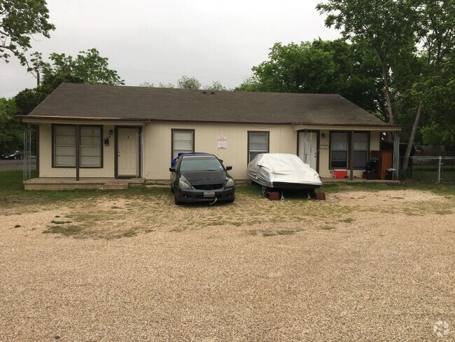 Building Photo - 1810 N Gray St