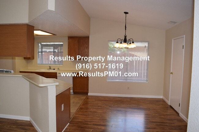 Foto del edificio - 3 br, 2 bath House - 1312 Len Way