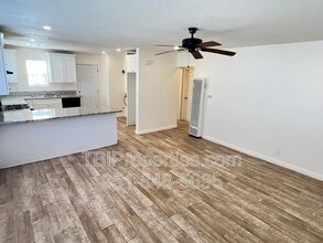 Building Photo - 7773 Philbin Ave