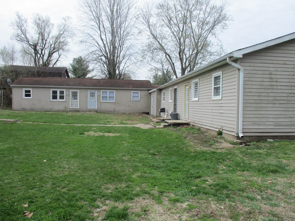 Primary Photo - 6948 N 32nd St