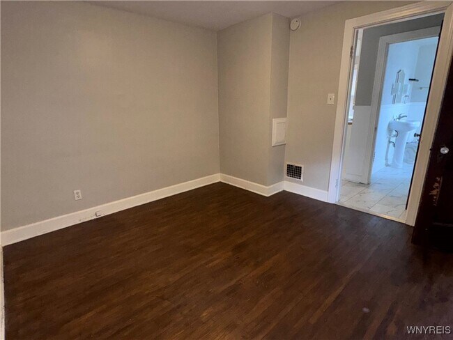 Foto del edificio - 34 Sunset St