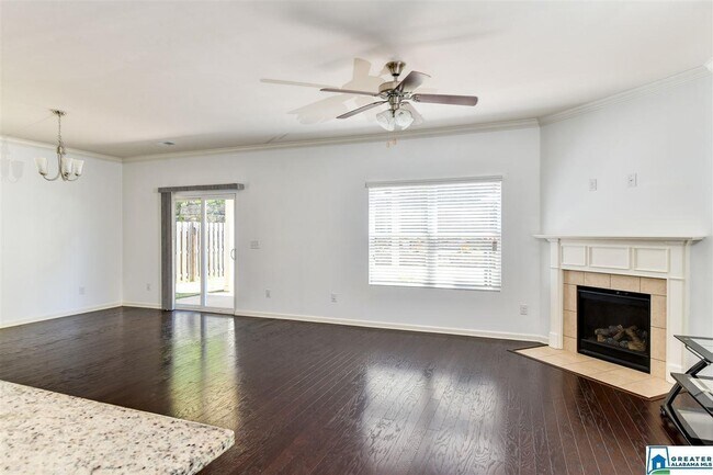 Living room space - 407 W Park Dr