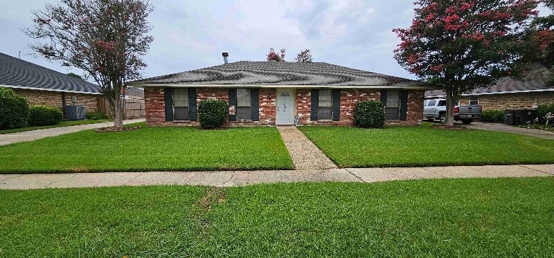 Primary Photo - 2318 Stonewood Dr