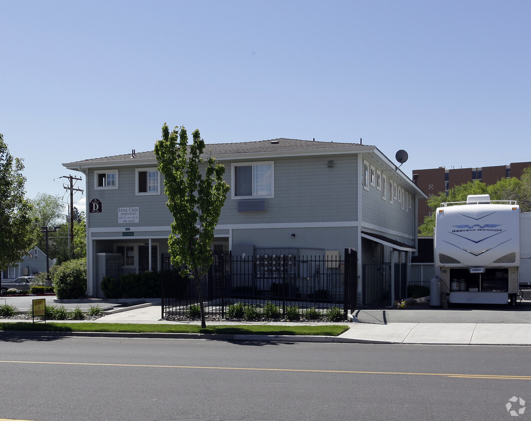 Foto del edificio - Stone Creek Apartments