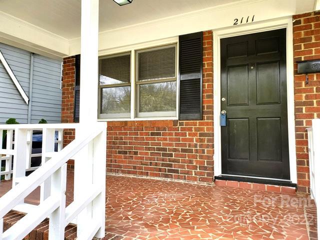 Building Photo - 2111 Lombardy Cir