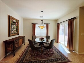 Building Photo - 2312 Perrysburg Dr