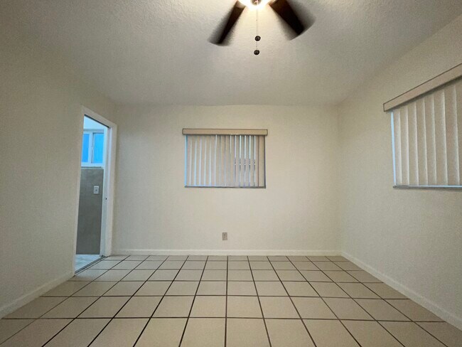 Foto del edificio - 4171 NW 110th Ave