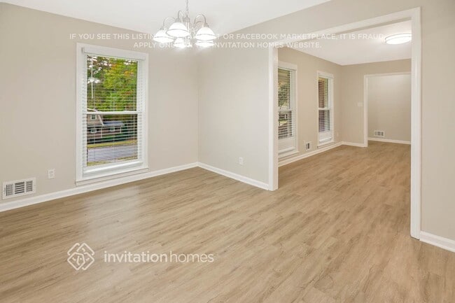 Building Photo - 3570 Greentree Farms Dr