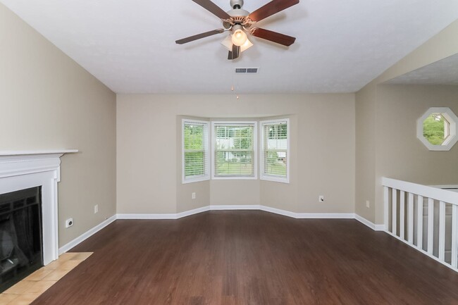 Building Photo - 3597 Chinaberry Ln