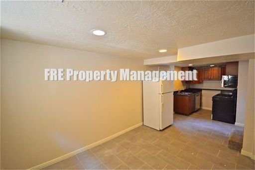 Foto del edificio - 1094 Windsor St E