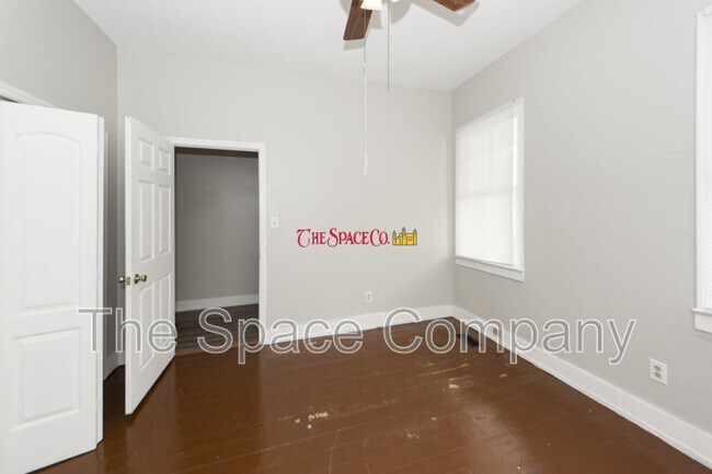 Foto del edificio - 555 Rutledge Ave