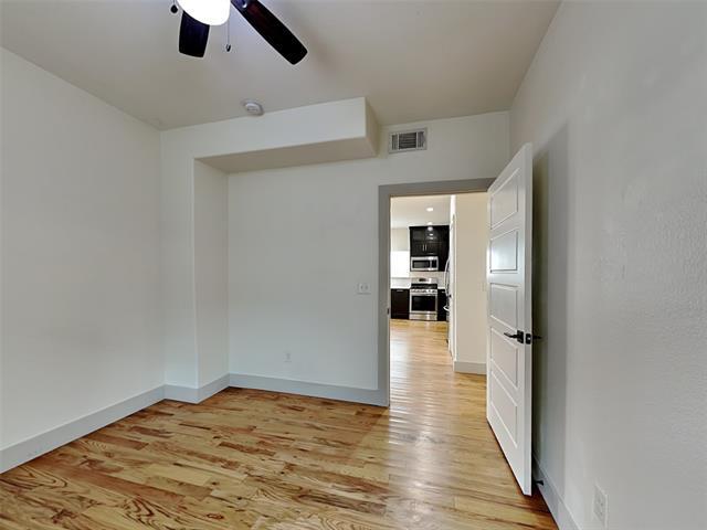 Foto del edificio - 1023 N Madison Ave