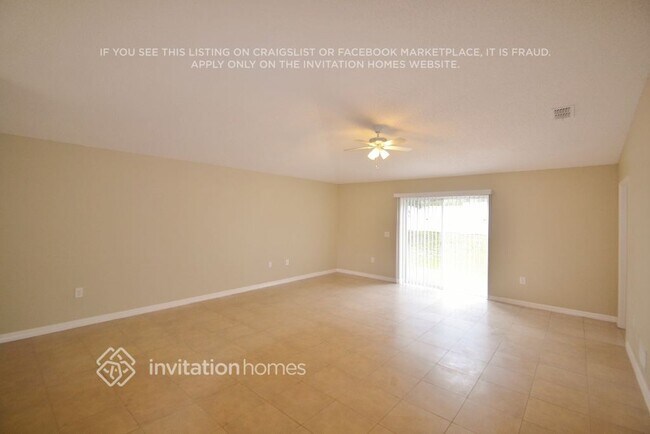Foto del edificio - 1556 Deerfield Ave