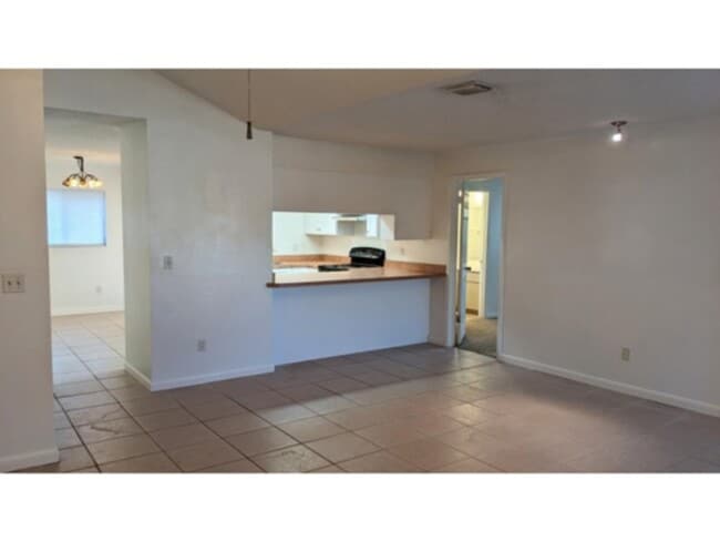 Foto del edificio - 3 Bedroom House, Palm Coast   www.WeRentSu...