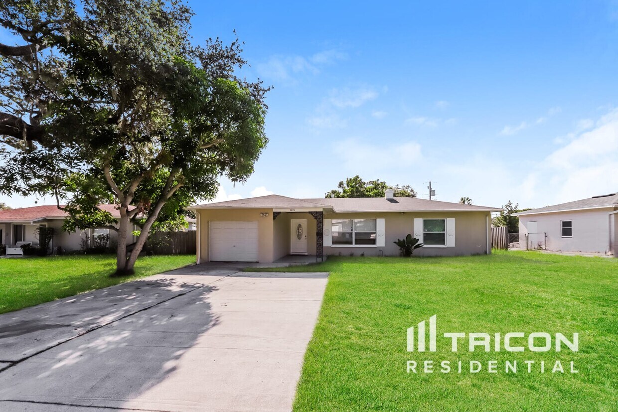 Foto principal - 5235 Robin Ln N