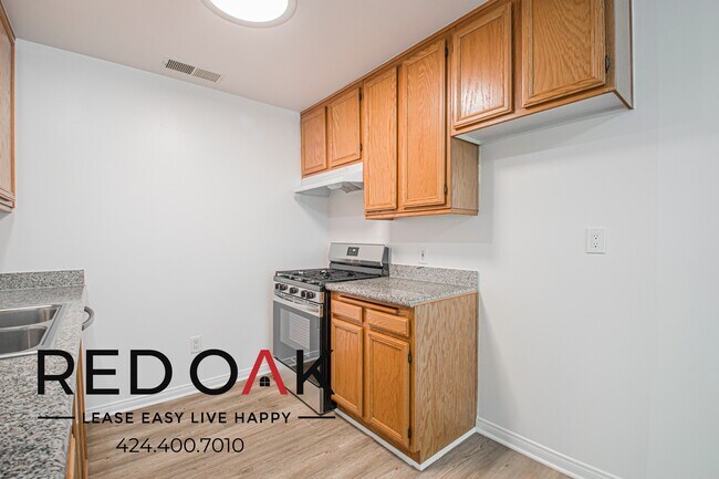 Foto del edificio - 326 S Westlake Ave