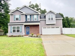Building Photo - 717 Dissdale Ln