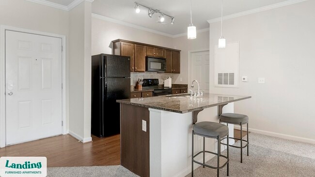 Building Photo - 97 Market Point Dr