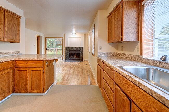 Foto del edificio - 8bed, 4 BA House, Close to University Village!!