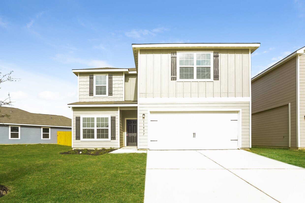 Foto principal - 7111 Aaron Jordan Dr