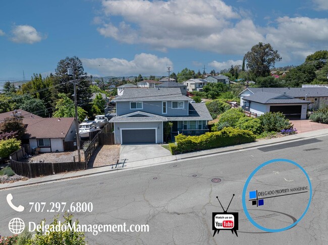 Foto del edificio - Benicia! Beautiful home located minutes fr...