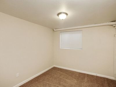 Primary Photo - 770 S Oakland St