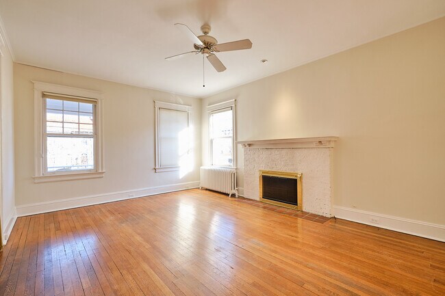 Building Photo - 2900 Ordway St NW