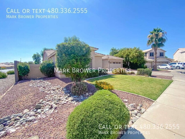 Building Photo - 3242 S Moccasin Trail