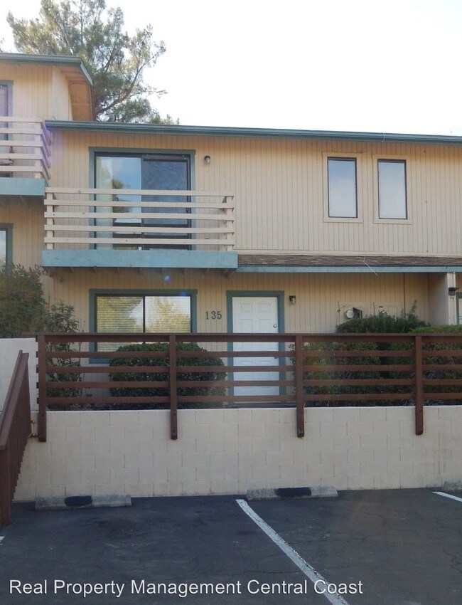 Foto del edificio - 135 Olive St