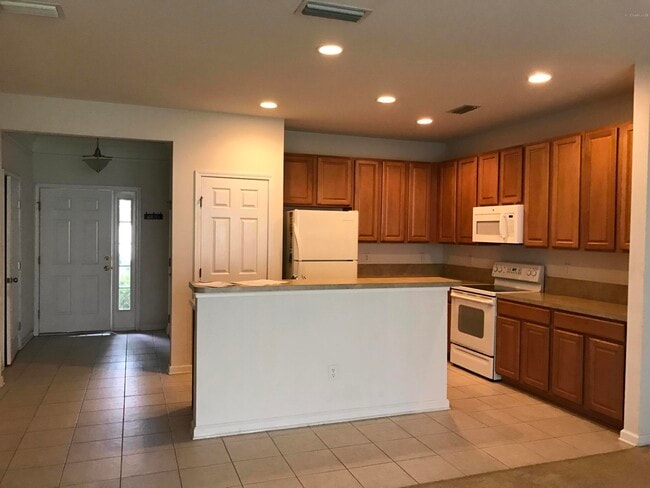 Building Photo - 7104 Stonelion Cir