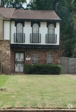 Building Photo - 1791 Grovehaven Cir