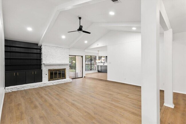 Foto del edificio - 11406 Barrington Way