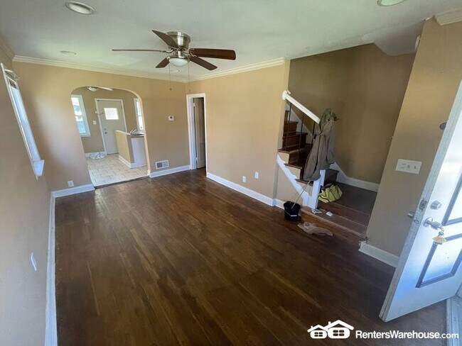 Building Photo - 4117 Crest Heights Rd