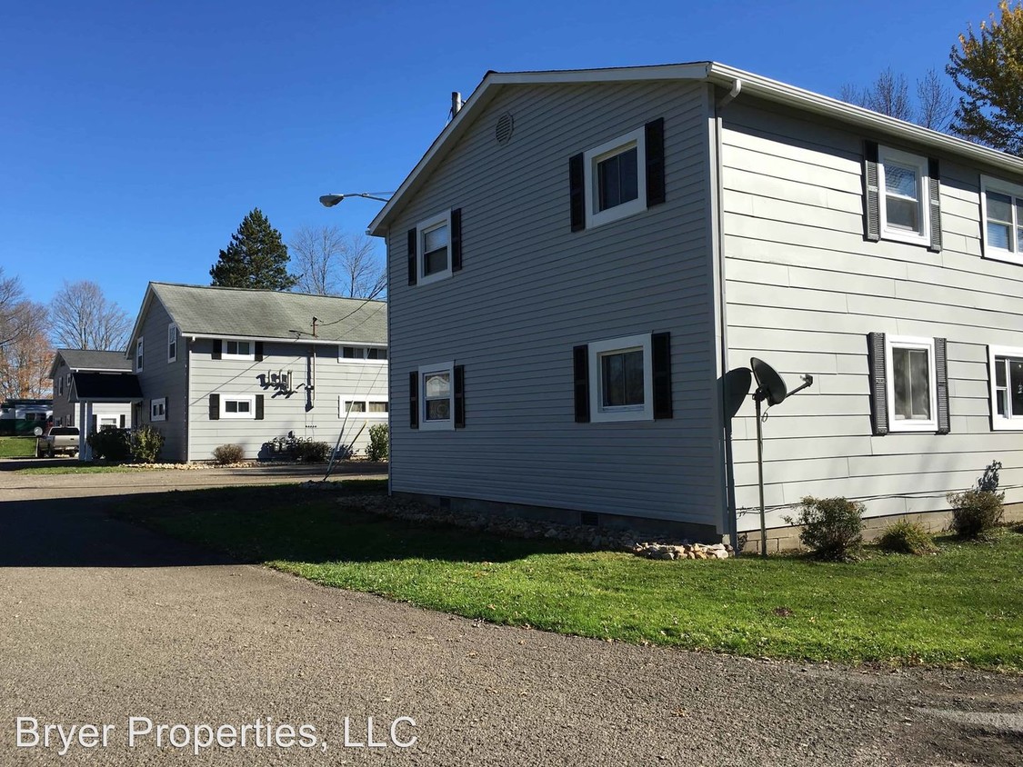 Primary Photo - 330-330 N 3rd St Exd