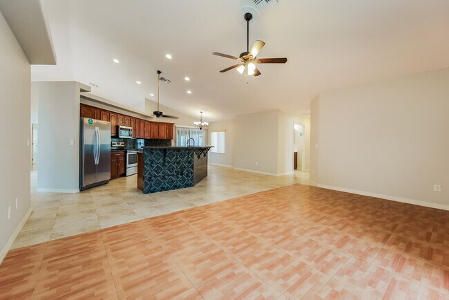 Foto del edificio - 433 SW 6th St