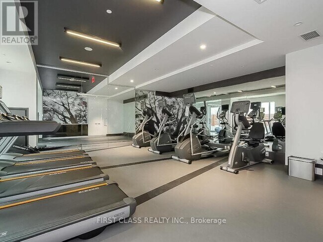 Photo du bâtiment - 1830 Bloor St W
