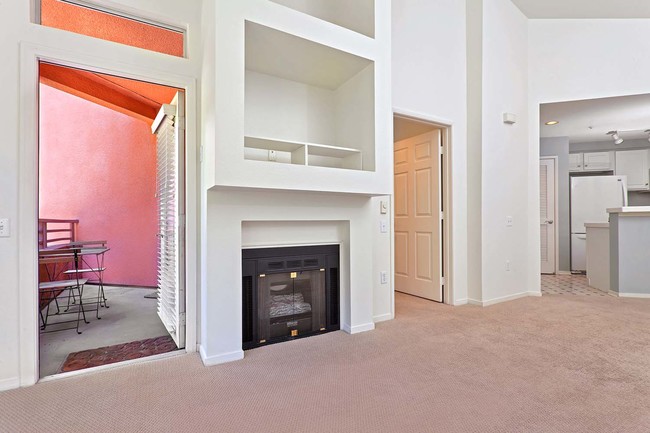 Building Photo - Rare Top-Floor Condo at Parkwoods