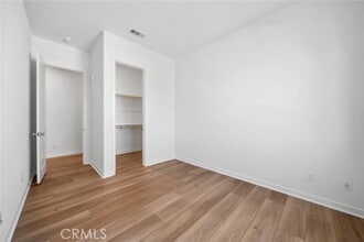 Building Photo - 111 Baluster