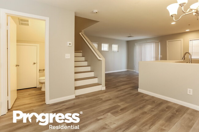 Building Photo - 3022 Sunset Harbor Ct