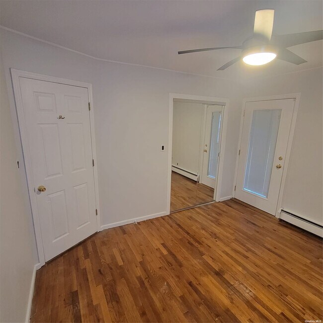 Foto del edificio - 619 Willis St