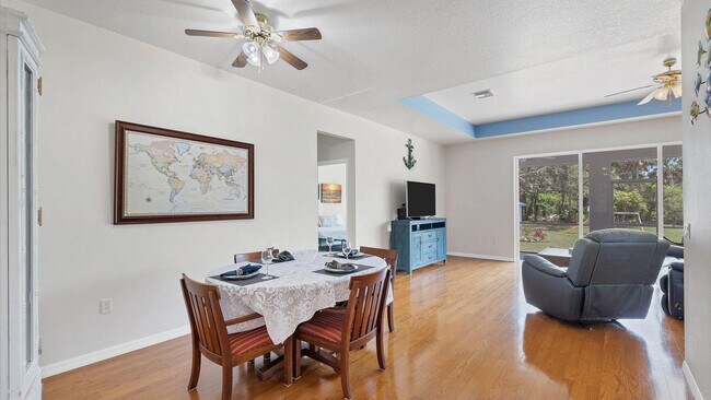 Foto del edificio - 503 Laurel Rd W