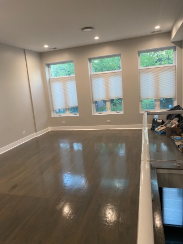 Foto del edificio - 8231 S Indiana Ave