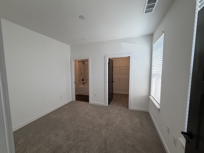 Interior Photo - The Wren Apartments