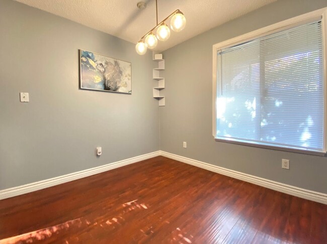 Building Photo - 1 Bedroom 1 Bathroom in Newpark Village Available Soon! Small Pets are Welcomed!