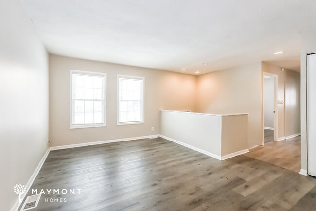 Building Photo - 3955 Diamond Ln